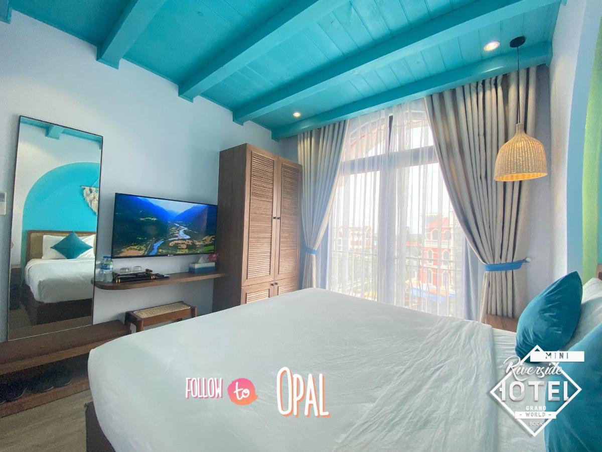 Riverside Mini Hotel Grand World Фукуок Екстер'єр фото