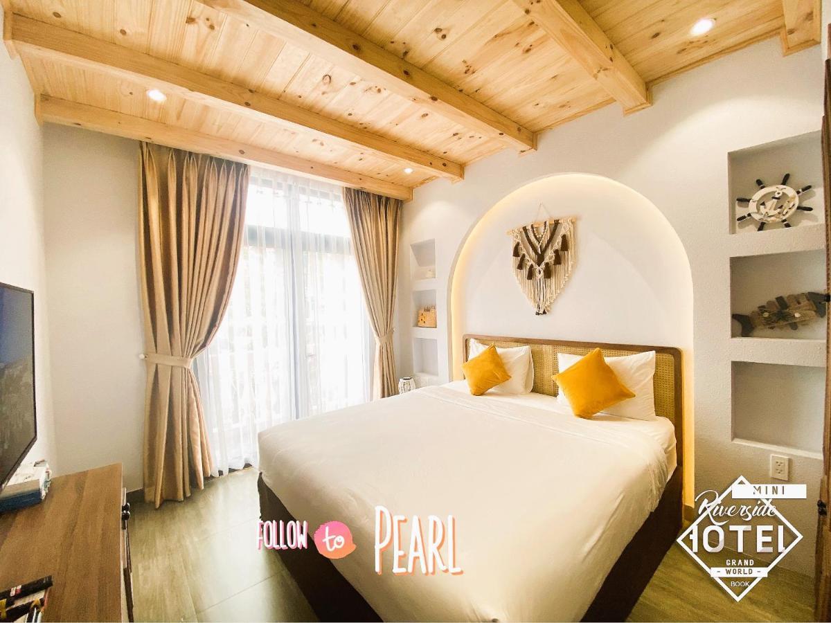 Riverside Mini Hotel Grand World Фукуок Екстер'єр фото